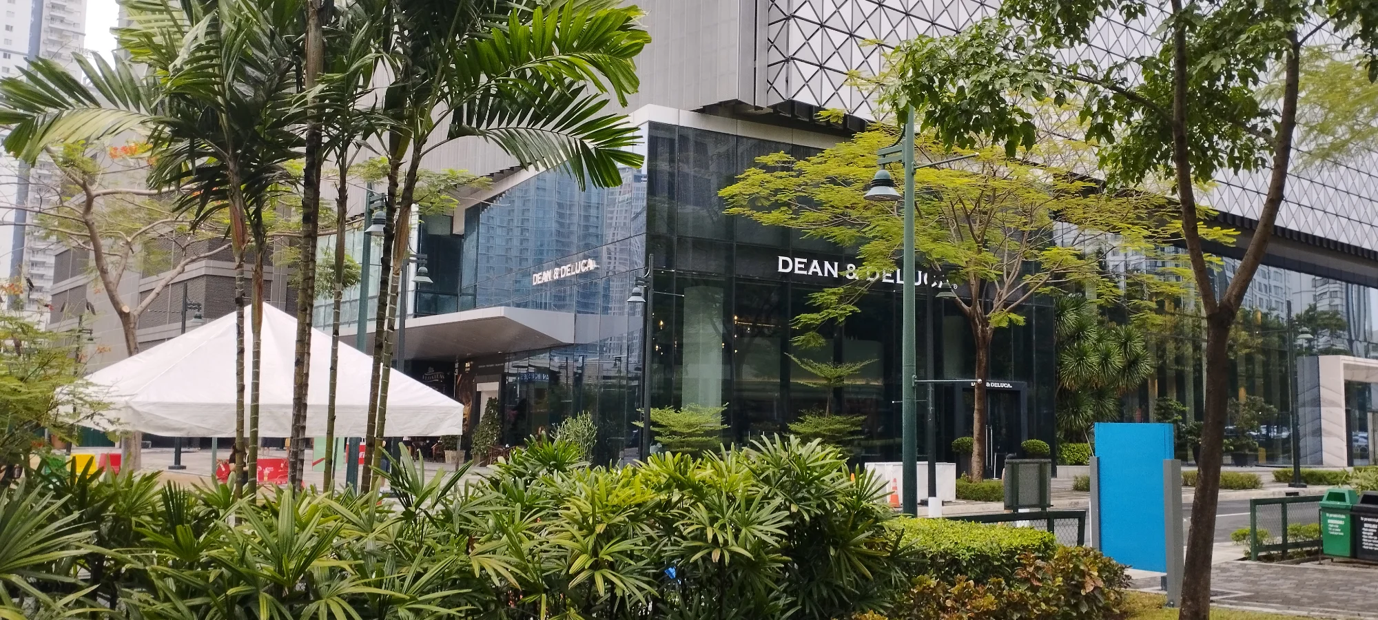 Deans & Deluca, BGC